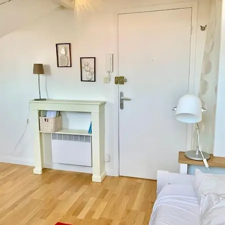 Studio On The Attic-5 Min From Sea & Main Street * Nizza